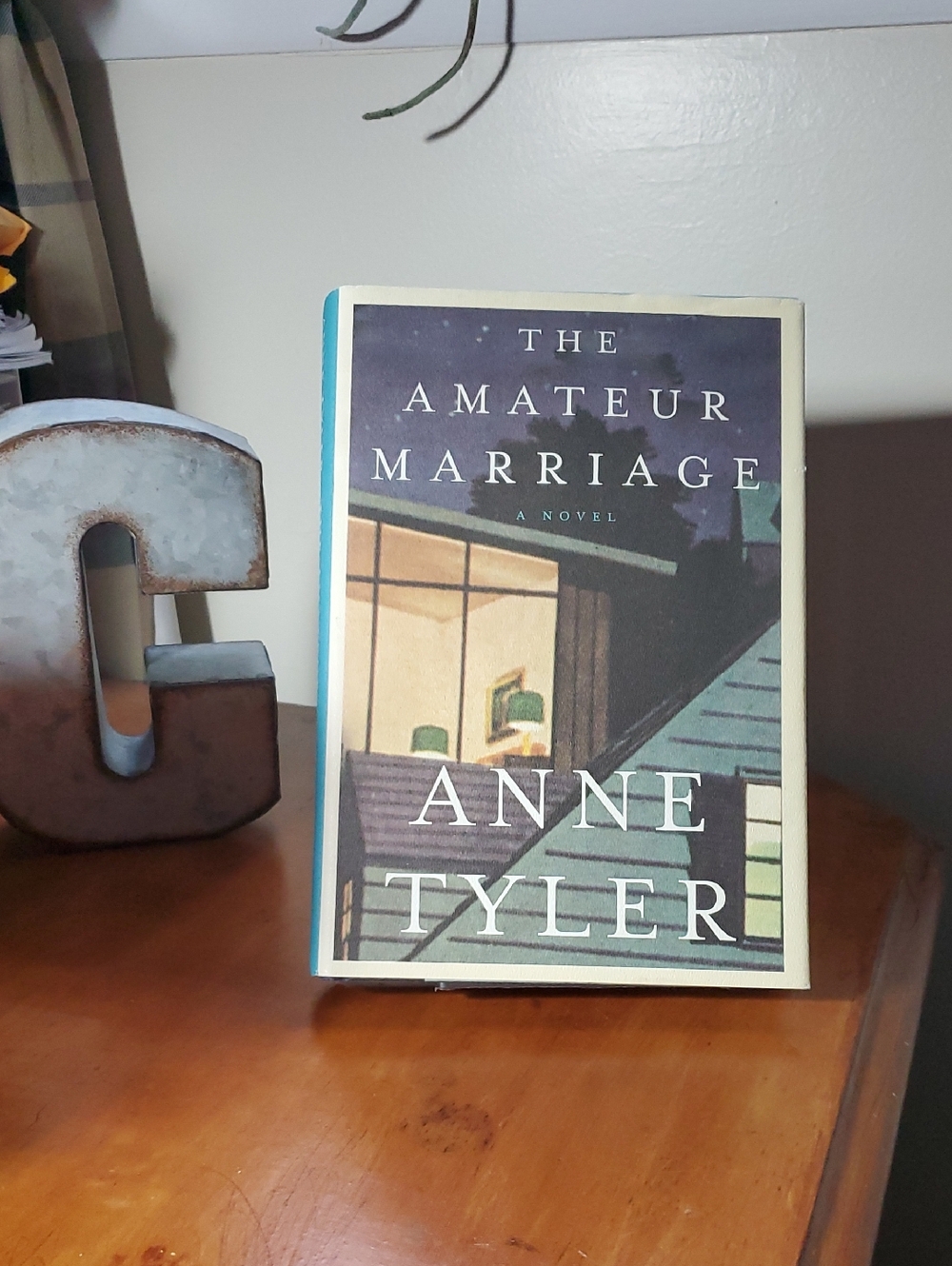 The Amateur Marriage by Anne Tyler - Teal/Beige Cover